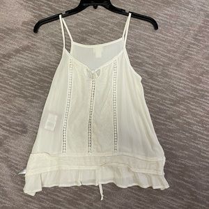 white lace tank top